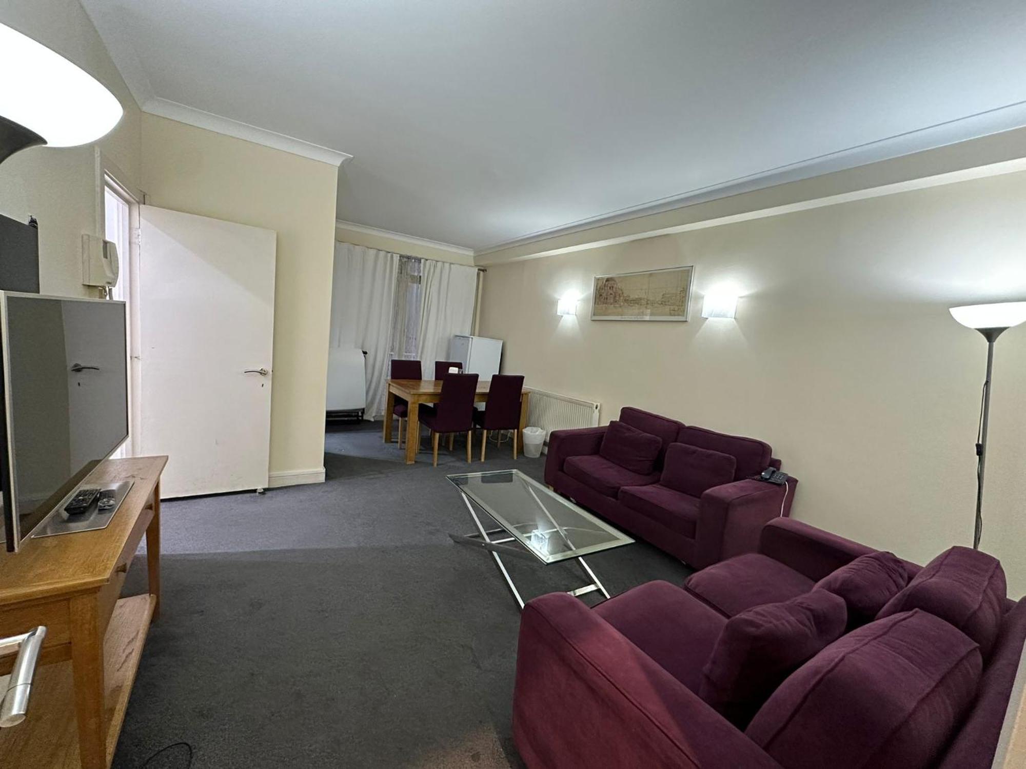 Luxurious 1-bedroom In The Heart Of Mayfair H1 *