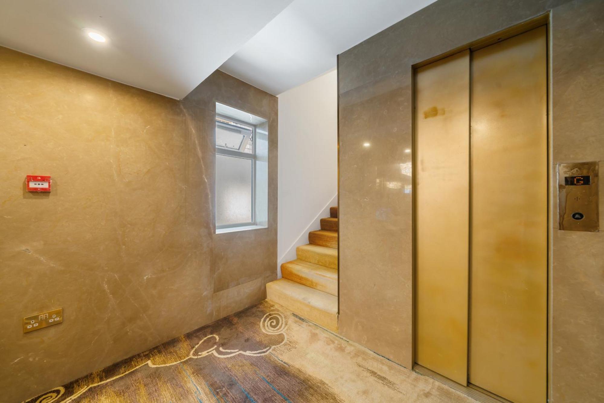 Luxurious 2-bedroom In The Heart Of Mayfair H1 *