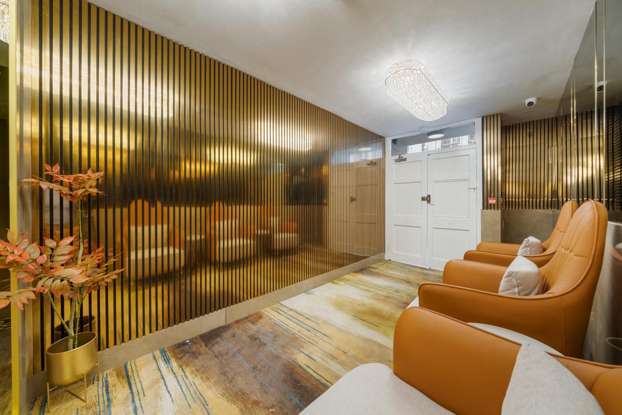 Luxurious 2-bedroom In The Heart Of Mayfair H1 Apartment London