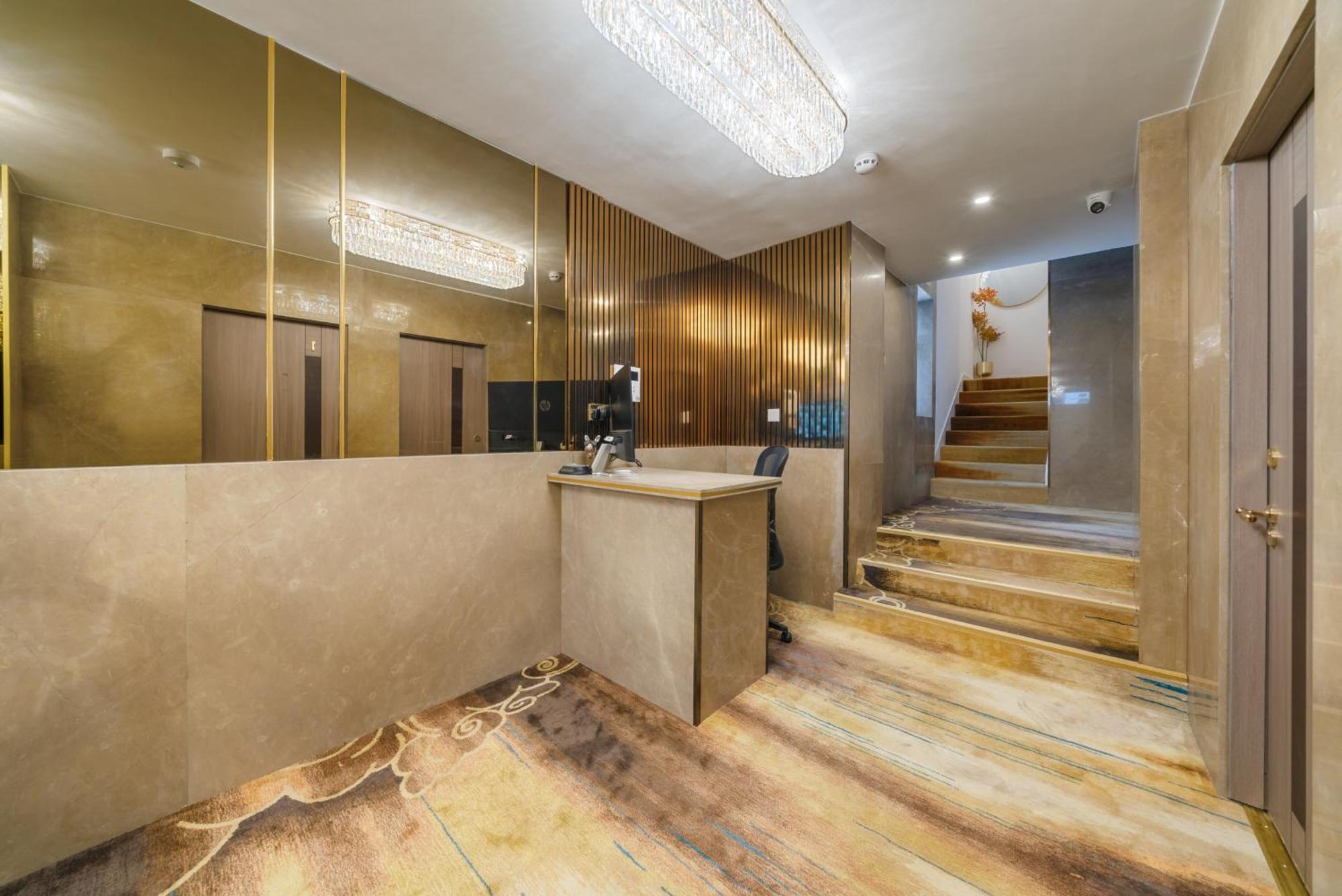 Luxurious 2-bedroom In The Heart Of Mayfair H1 Apartment *